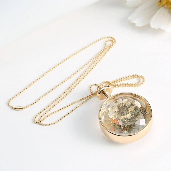 Classic Dried Flowers Pendant Necklace